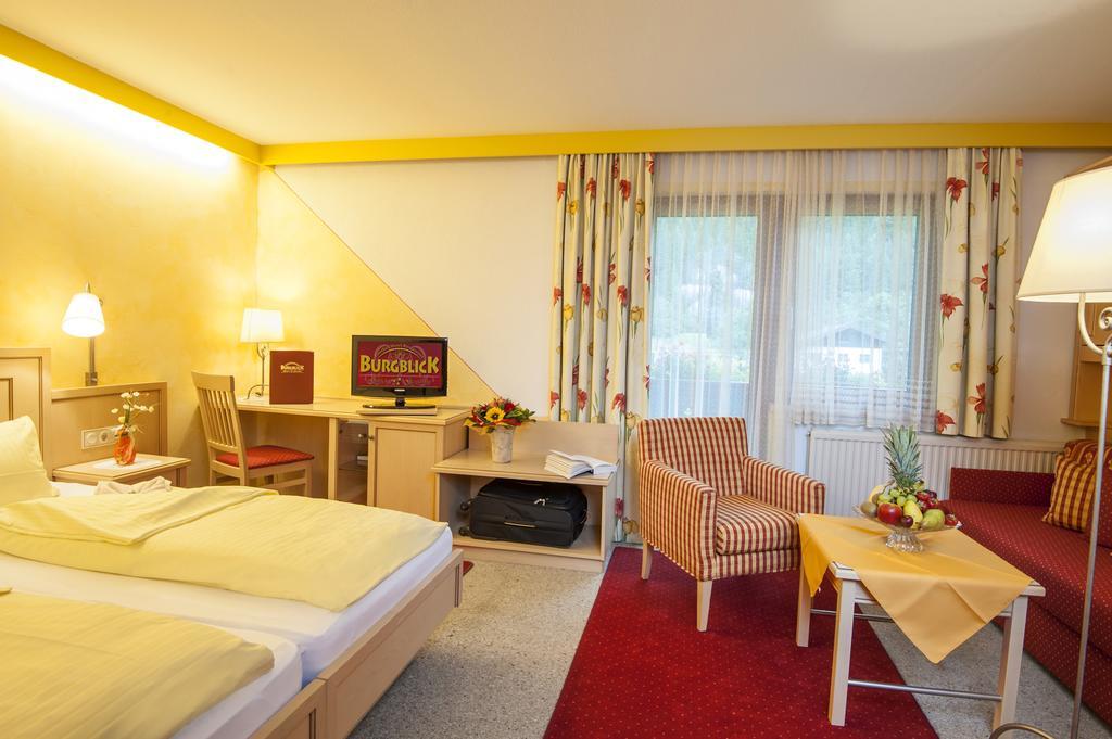 Hotel-Restaurant Burgblick Dorfgastein Exteriör bild